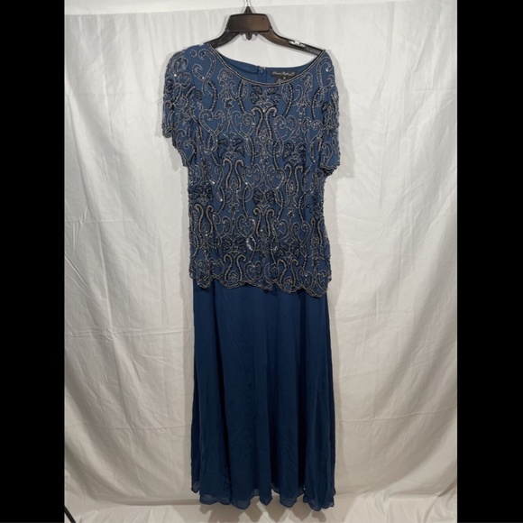 NEW Pisarro Nights Bead Embellished Mock Gown 12 - Picture 4 of 11